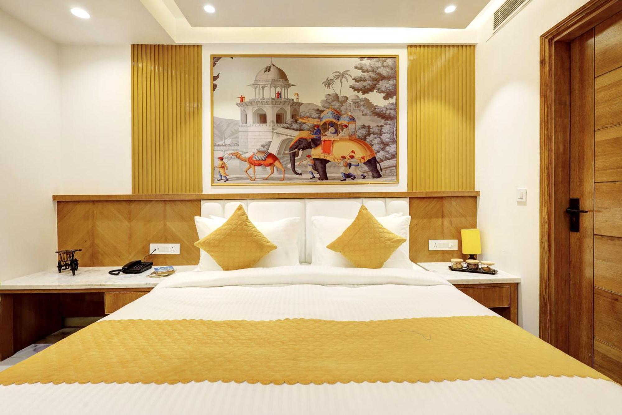 Hotel Namaste Hindustan Just A Minute Away From New Delhi Railway Station And Connaught Place Nova Deli Exterior foto