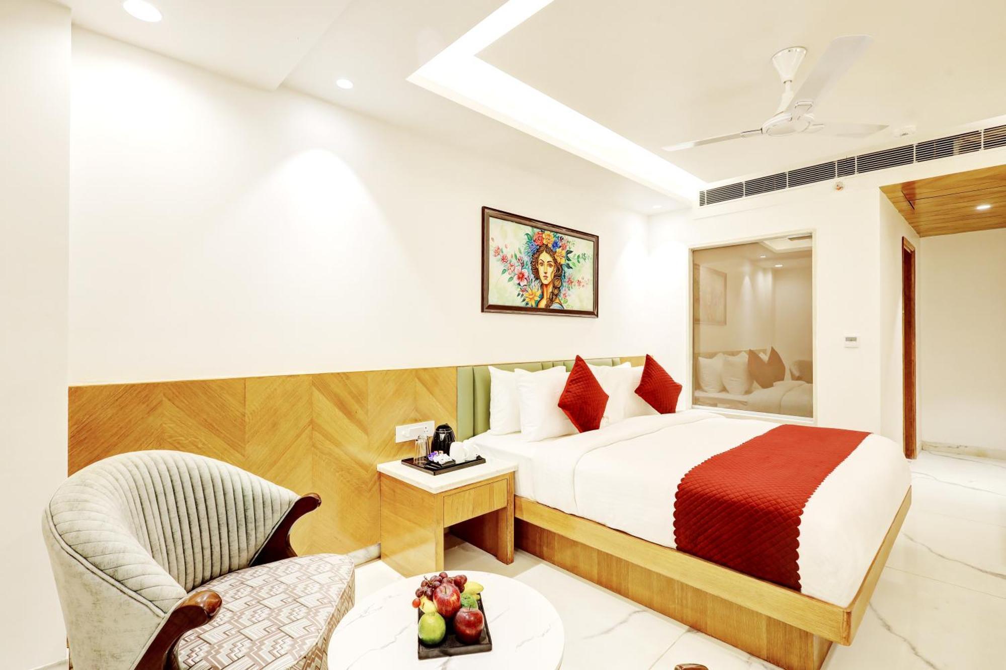 Hotel Namaste Hindustan Just A Minute Away From New Delhi Railway Station And Connaught Place Nova Deli Exterior foto